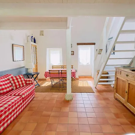 Villa Petite Maison De Village Avec étage La Couarde-sur-Mer