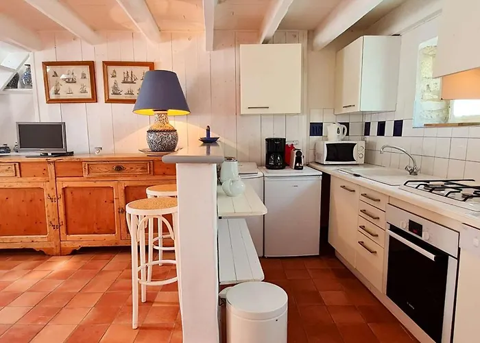 Villa Petite Maison De Village Avec étage